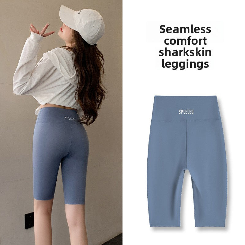 014711cb-01c3-459a-9ac3-ab12199f0c93 - Poised Curves