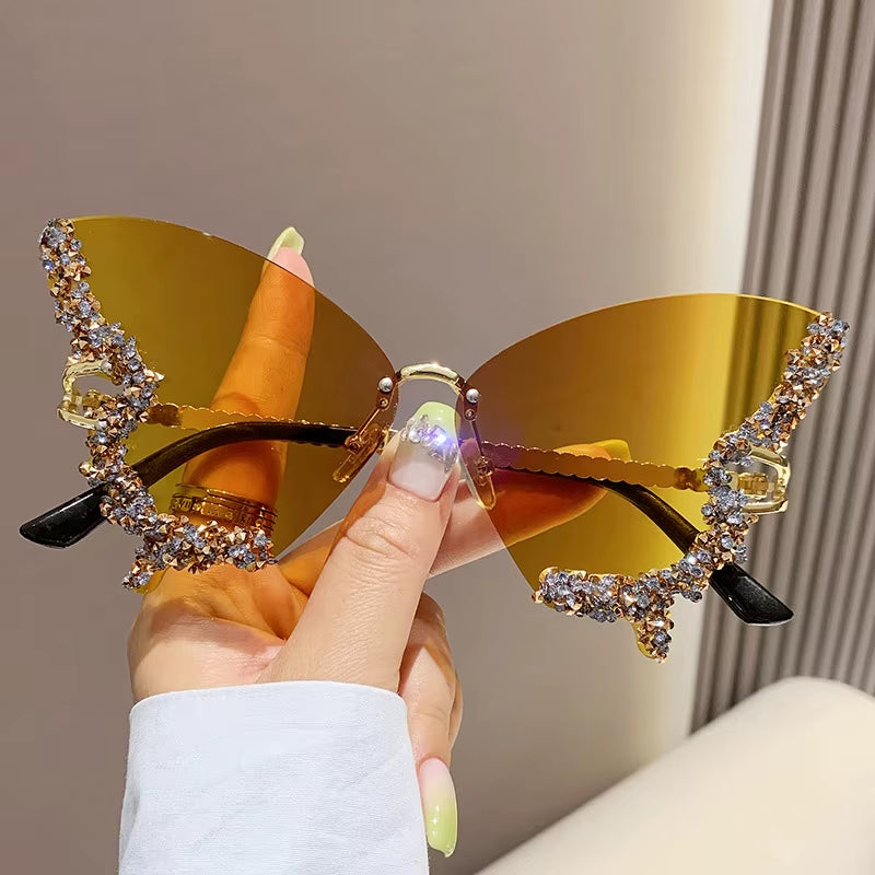 Luxury Diamond Butterfly Sunglasses Women Brand Y2K Vintage Rimless Oversized Sun Glasses Ladies Eyewear Shades UV400 Goggles