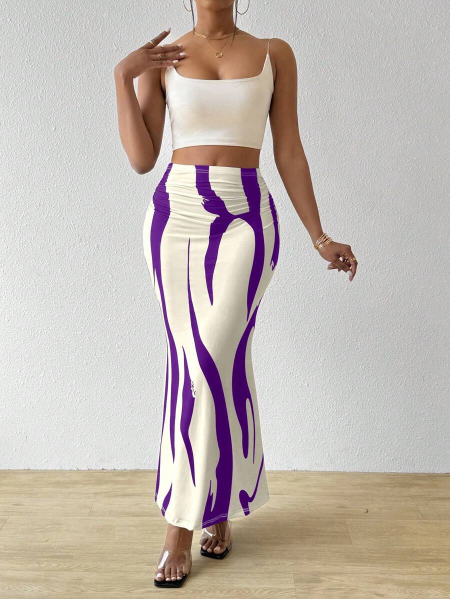 1cbef6f9-9632-4335-9024-207f768b7a4c - Poised Curves