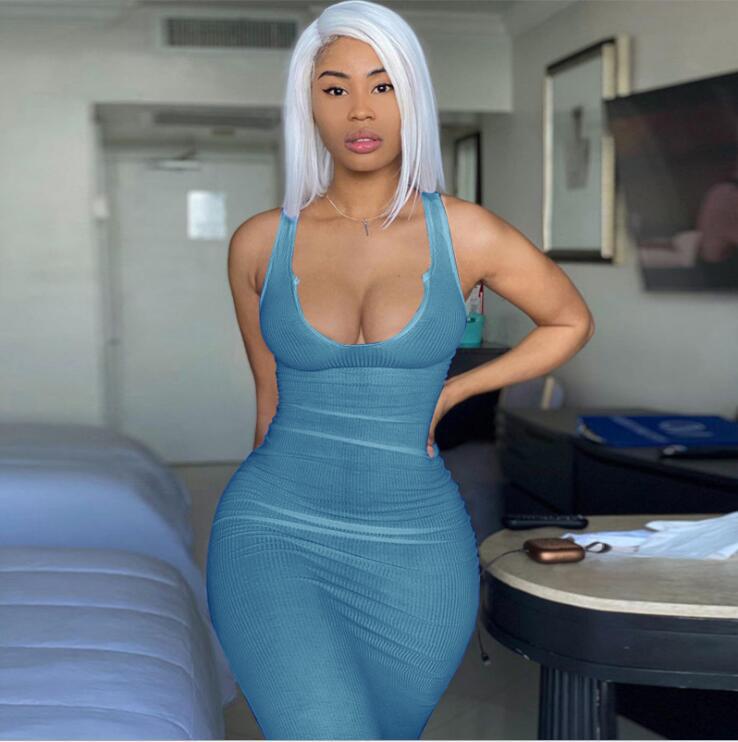 23a39947-27c3-4b02-b630-f994665b5e23 - Poised Curves