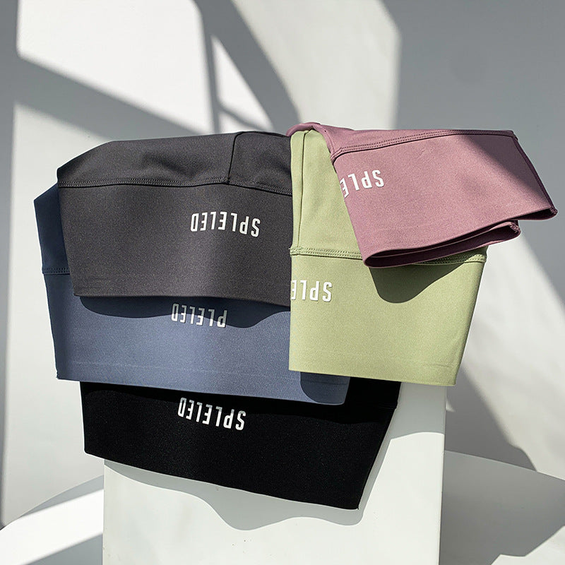 2be0c702-daf6-4496-b801-b034b3c85d0e - Poised Curves