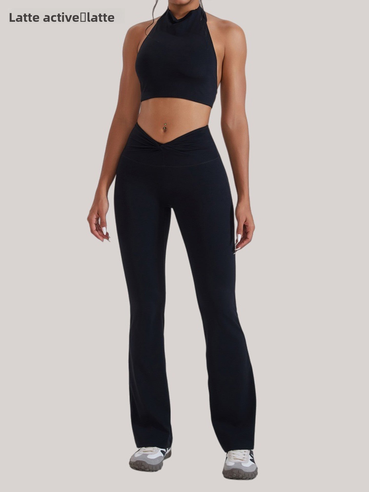 2c337f95-1445-4350-90ce-8b8a632b3962 - Poised Curves