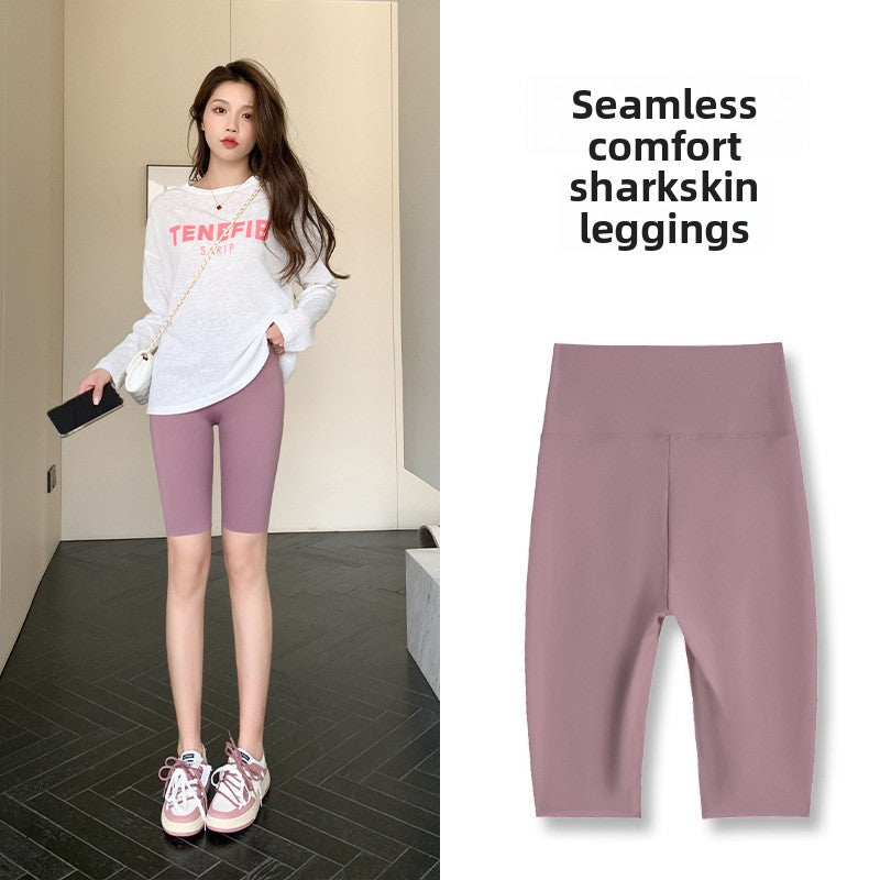 75af2bb0-02ea-4c30-8a43-3e639c1c8c8f - Poised Curves