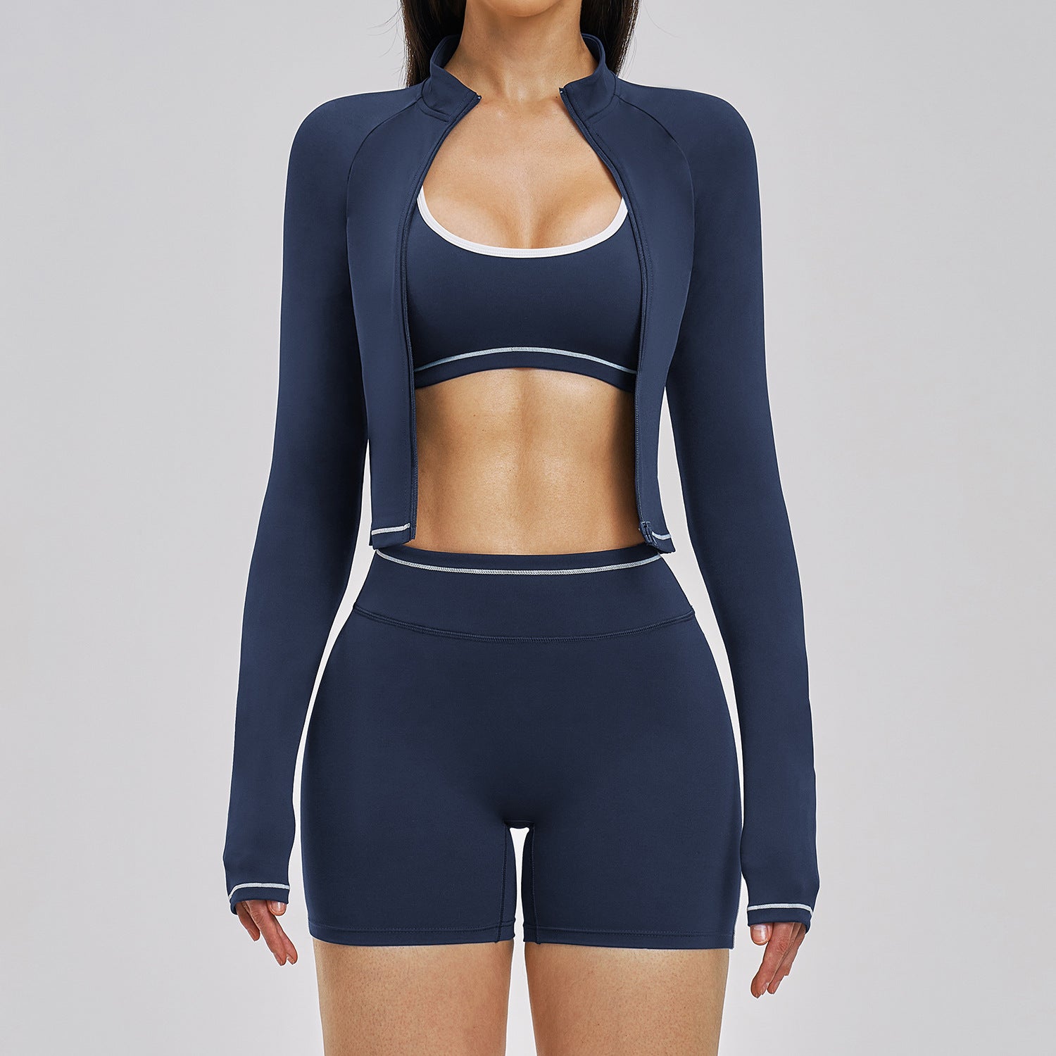 7602dd16-1d60-45fe-89b5-d4119b3ed046 - Poised Curves