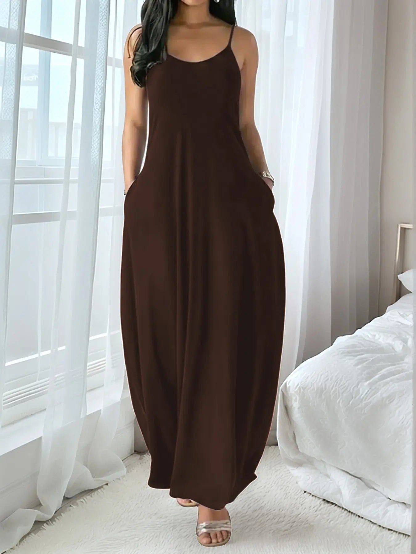 Chic Women's Long Leopard Print Coffee Dress - Comfortable Round Neck Sleeveless Pocket Sleepwear for All Seasons