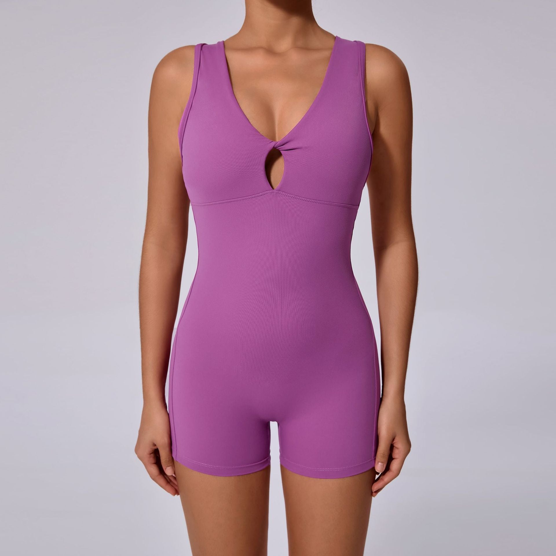 a101bea4-1519-445a-9d34-01c58a4af4b1 - Poised Curves