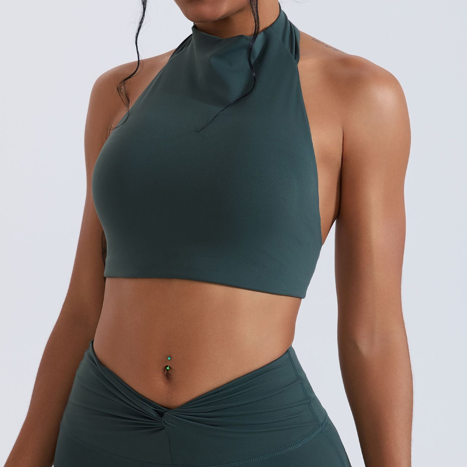 a4bff386-6440-420b-98e1-a1c40995c6c0 - Poised Curves