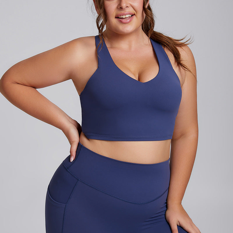 a62979a3-7b33-4847-adaf-1155725d74b9 - Poised Curves