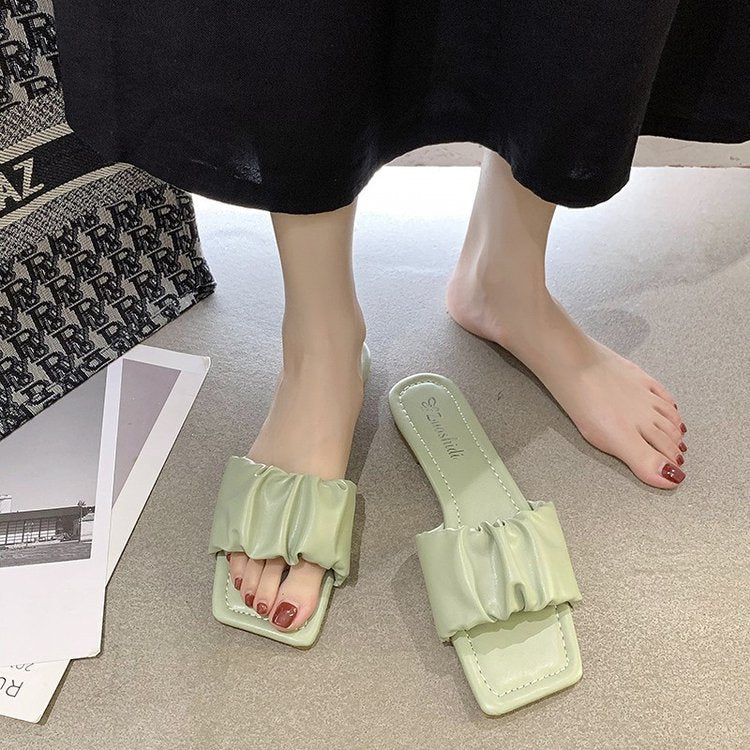 abcbb29d-9013-43dd-83a5-8bcdbd5c81a4 - Poised Curves