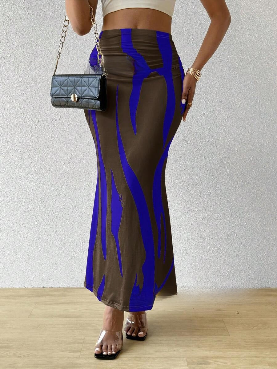 ac51c99c-9889-438e-a741-52aa0d41ee40 - Poised Curves