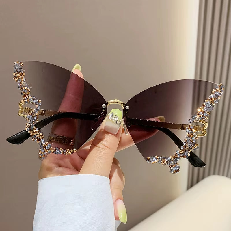 Luxury Diamond Butterfly Sunglasses Women Brand Y2K Vintage Rimless Oversized Sun Glasses Ladies Eyewear Shades UV400 Goggles