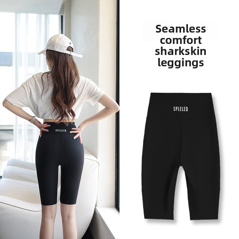 b26c8c00-503b-4429-b4c8-08d6bc919ed0 - Poised Curves