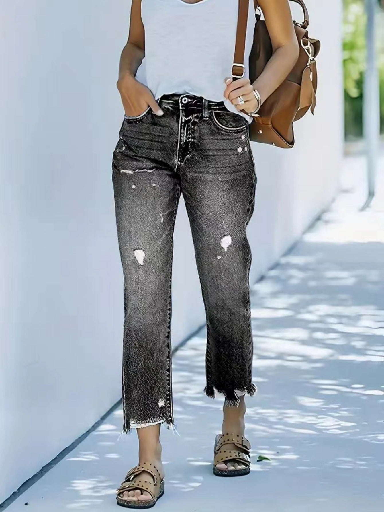 Straight-leg Capri Jeans