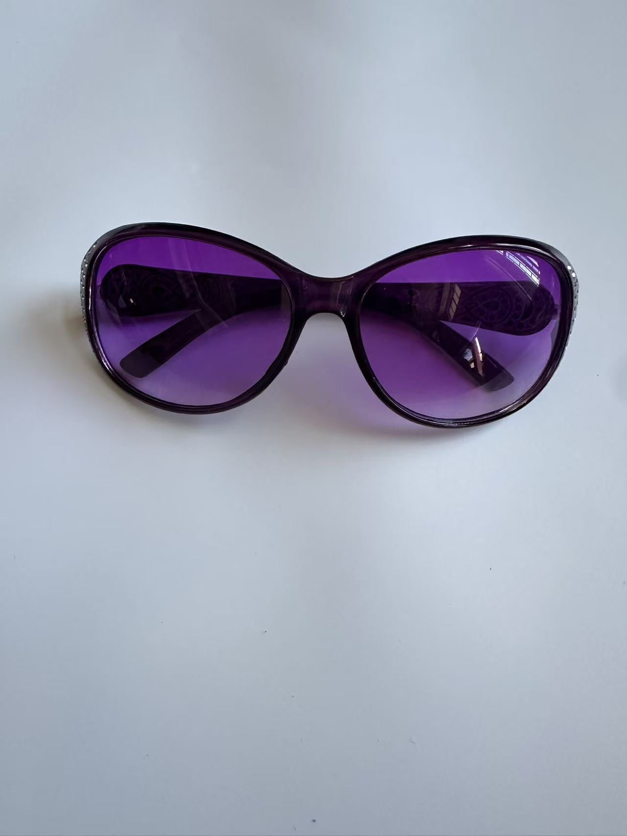 Oval Frame UV Protection Sunglasses