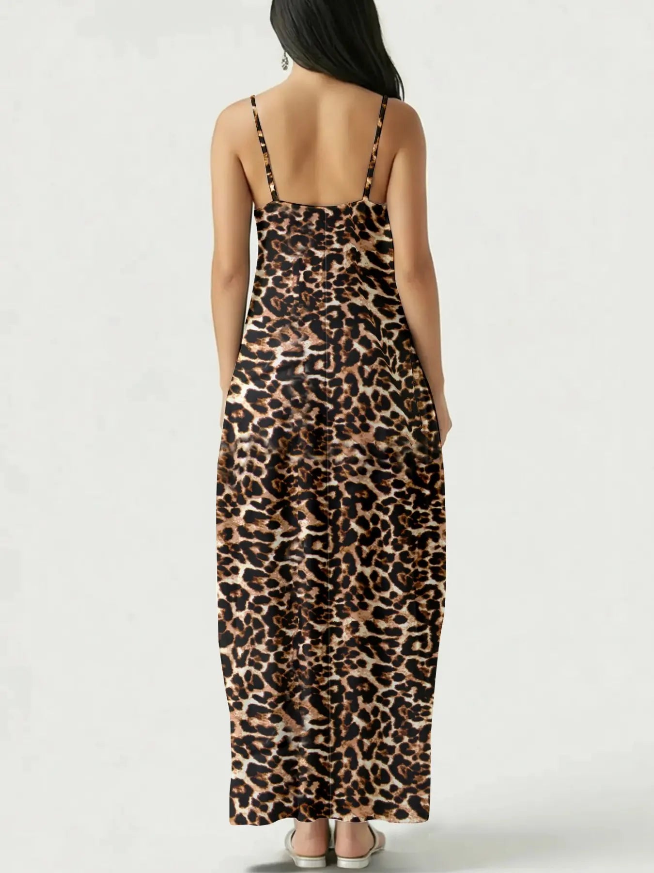 Chic Women's Long Leopard Print Coffee Dress - Comfortable Round Neck Sleeveless Pocket Sleepwear for All Seasons