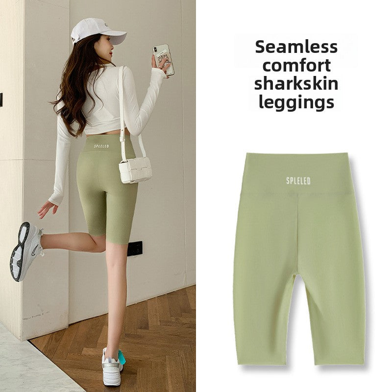 ea70209d-94cc-4046-bcad-3fac298bbc7c - Poised Curves