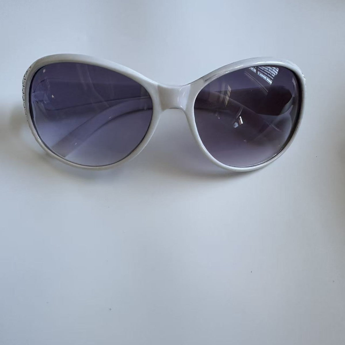 Oval Frame UV Protection Sunglasses