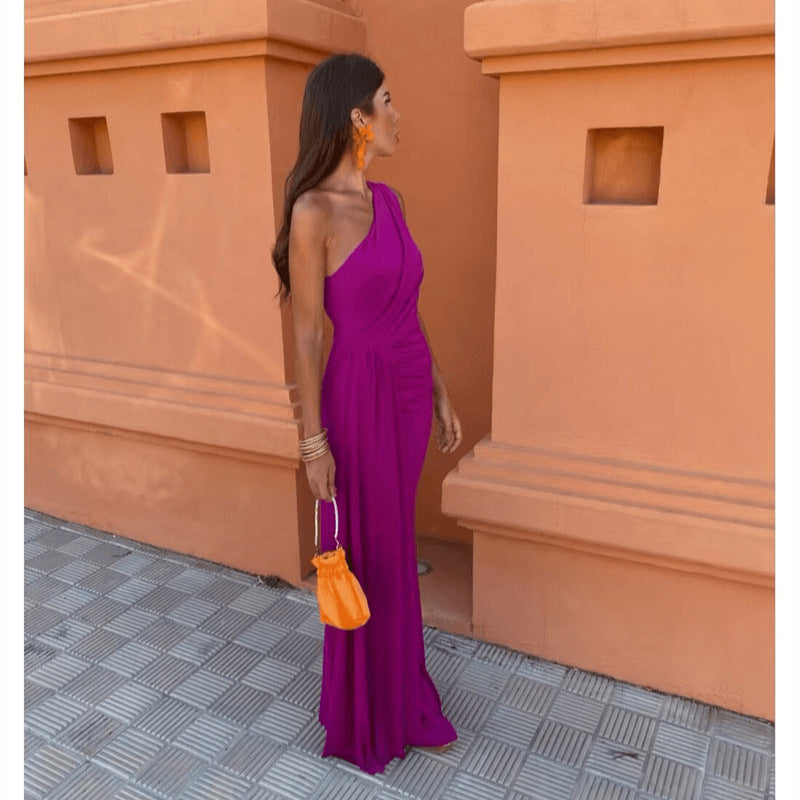 f72ffe08-8a12-49f0-b1d4-3468668f1a64 - Poised Curves