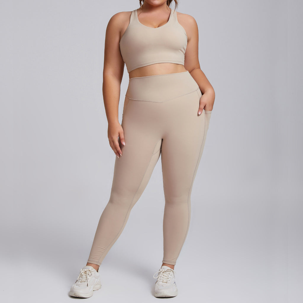 fa3a0579-79f3-43b6-80e5-a2dfebdc7352 - Poised Curves